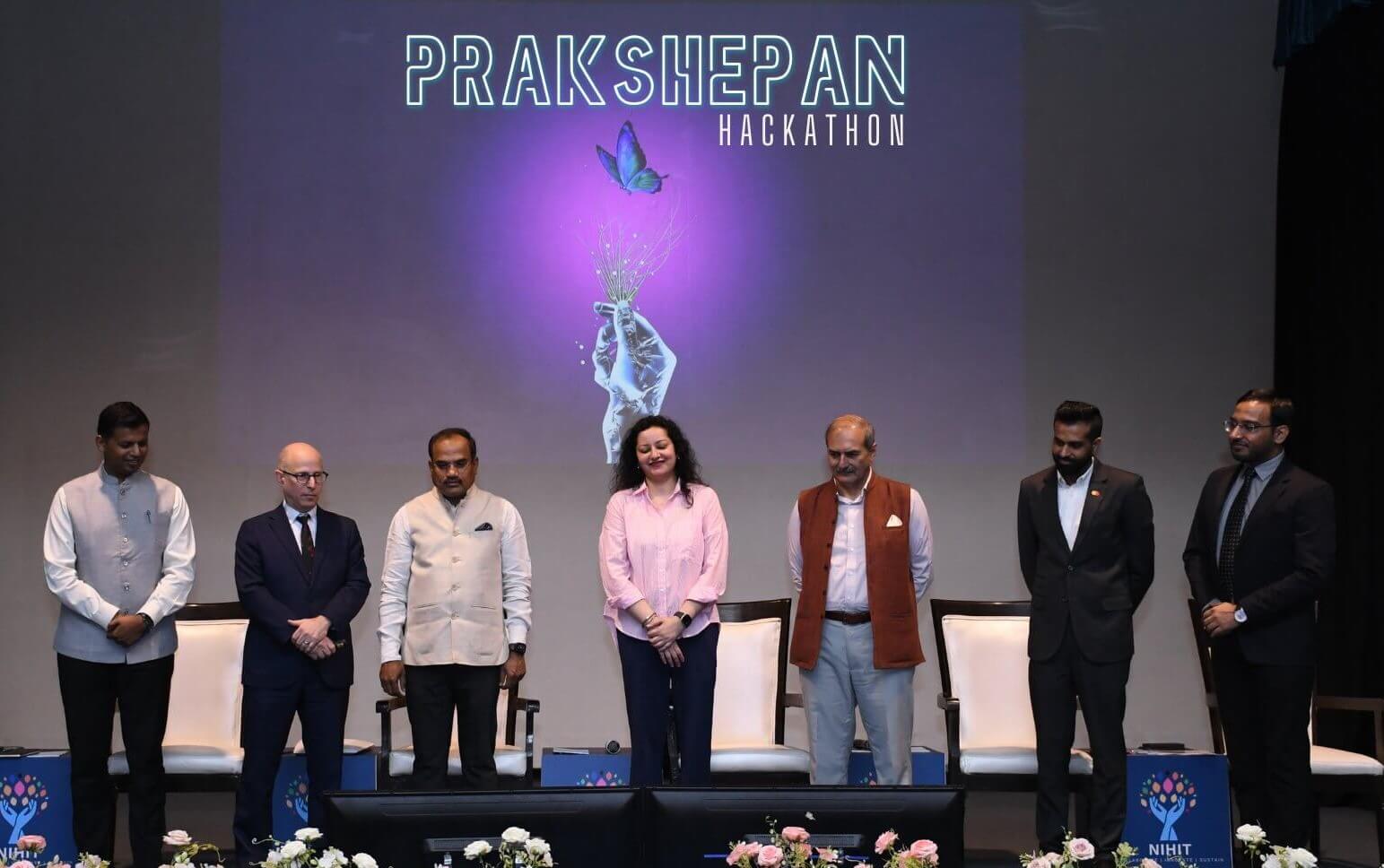 Prakshepan-launch